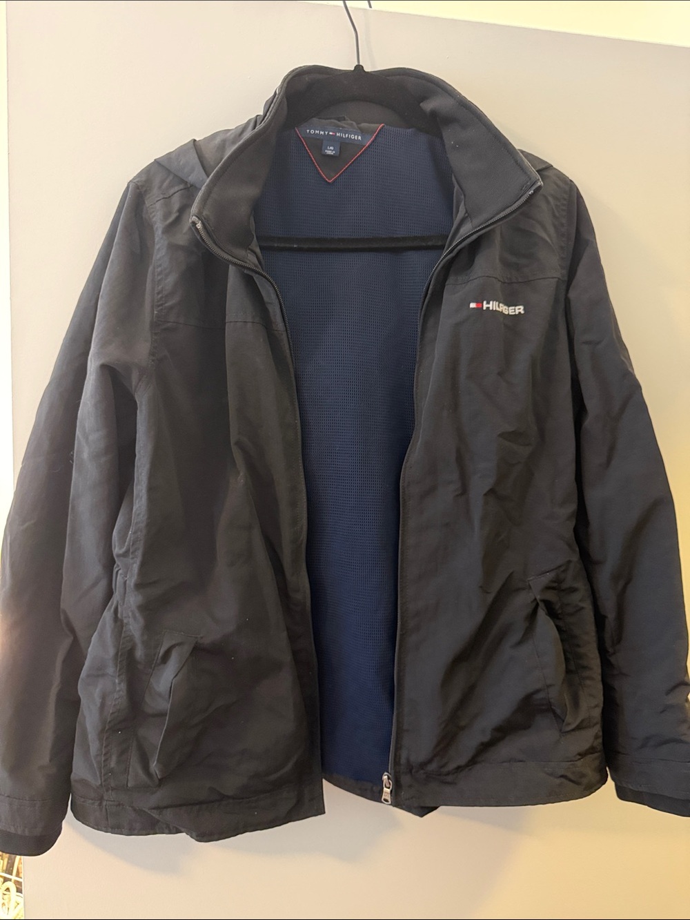 Tommy Hilfiger unisex Navy Lined Black Windbreaker Jacket